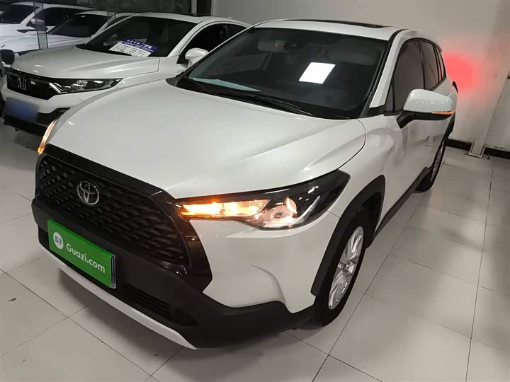 Фото 1 - Toyota Corolla Cross