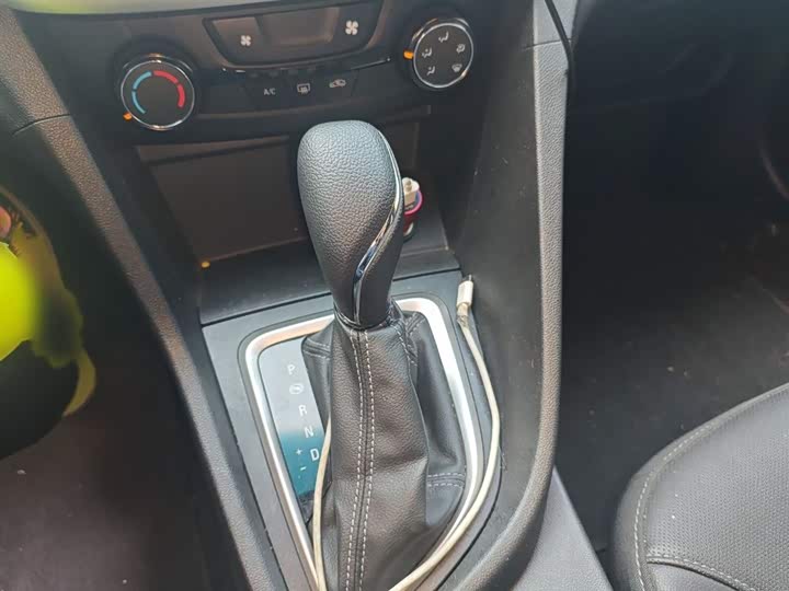 Фото 7 - Buick Excelle GT