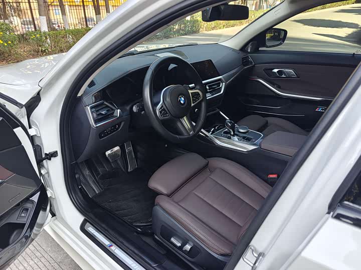 Фото 5 - BMW 3 Series