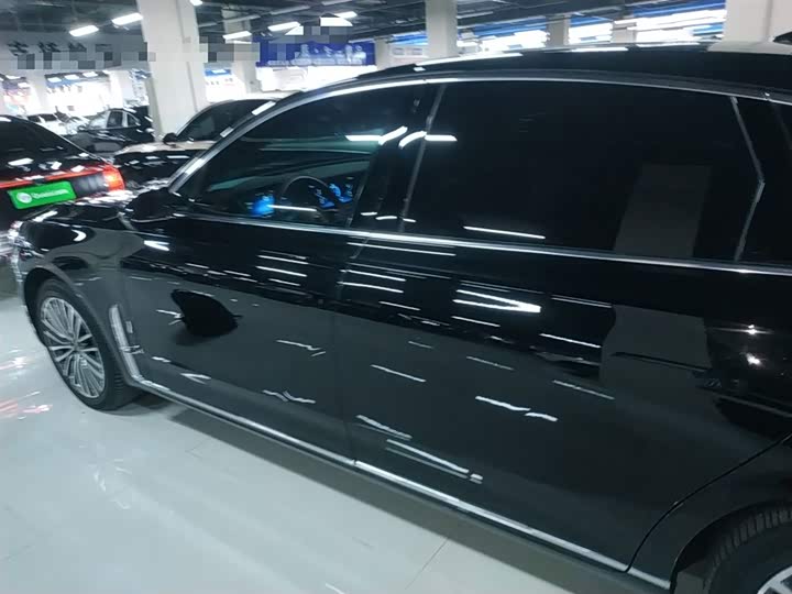 Фото 5 - Hongqi H9