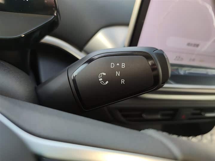 Фото 14 - Volkswagen ID.4 Crozz