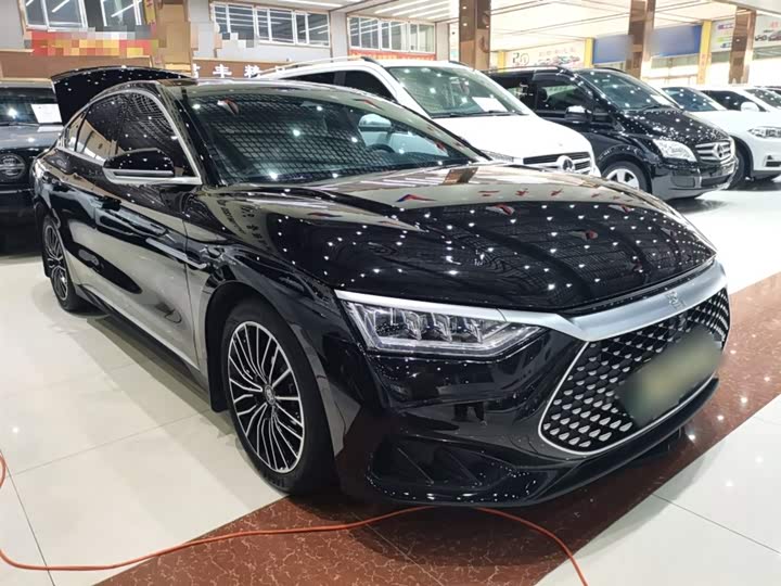 Фото 4 - BYD Han