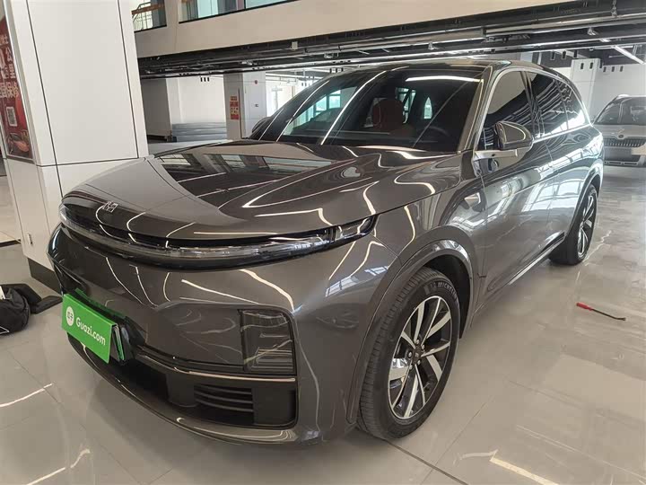 Фото 1 - LiXiang L7