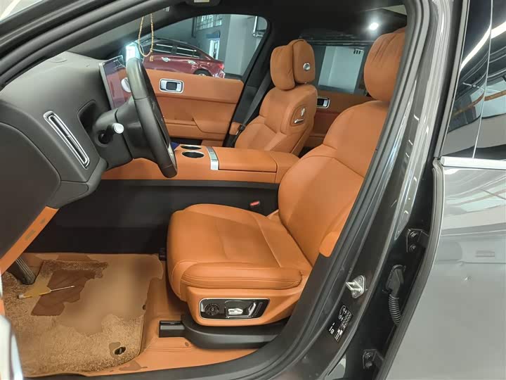 Фото 15 - LiXiang L7