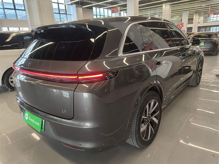 Фото 7 - LiXiang L7