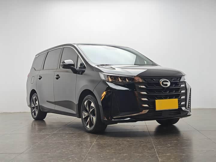 Фото 2 - GAC Trumpchi M6