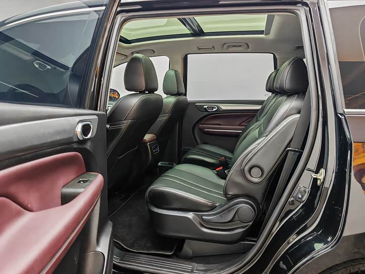 Фото 22 - GAC Trumpchi M6