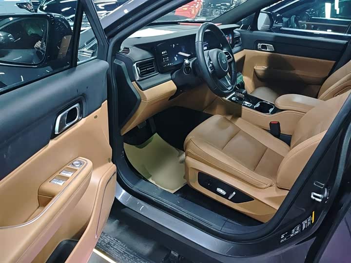 Фото 13 - LiXiang One