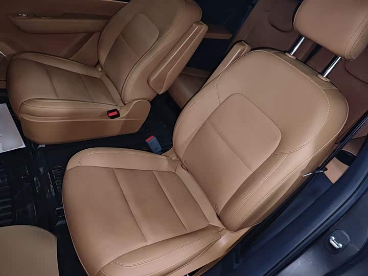 Фото 14 - LiXiang One