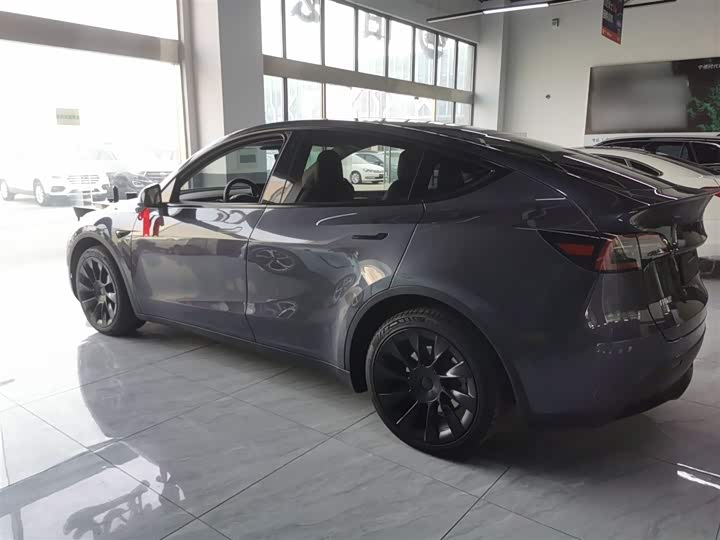 Фото 5 - Tesla Model Y