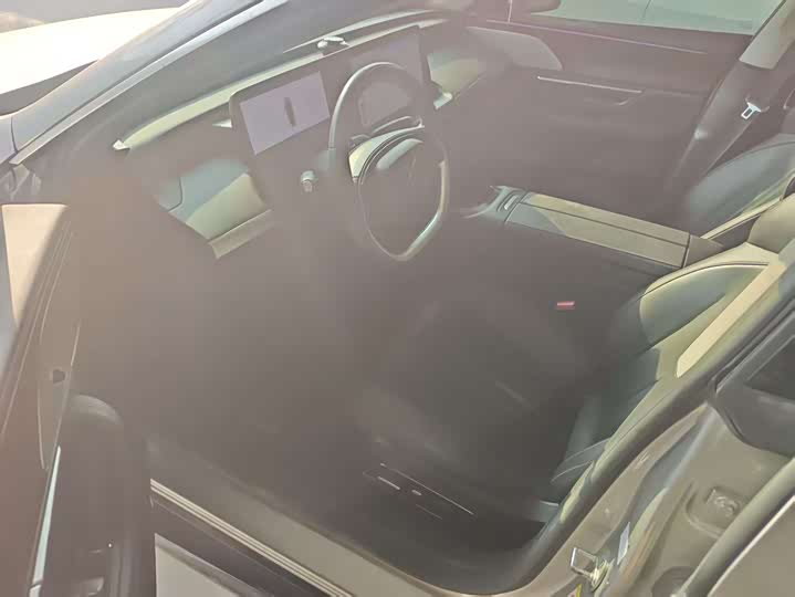 Фото 5 - XPeng P7