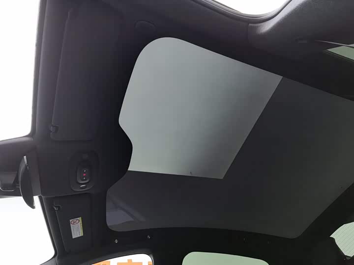 Фото 14 - Xiaomi SU7