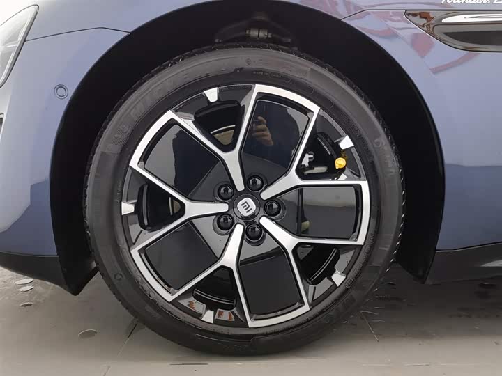 Фото 17 - Xiaomi SU7