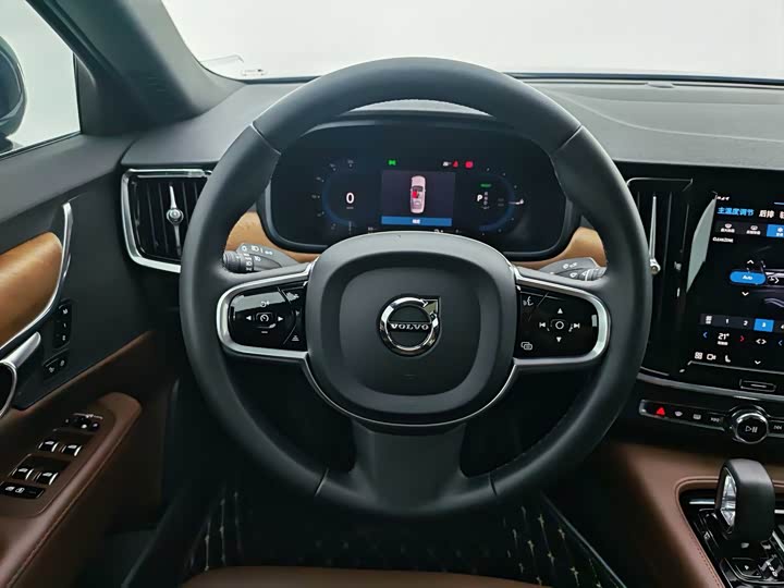 Фото 14 - Volvo S90 Hybrid