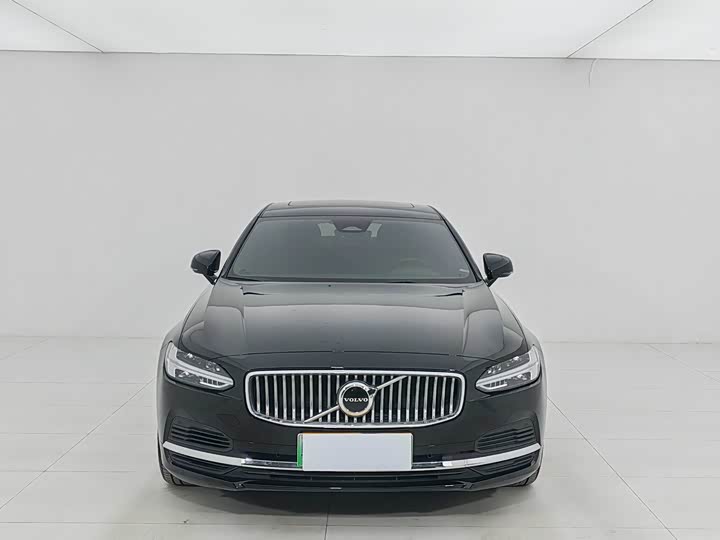 Фото 2 - Volvo S90 Hybrid