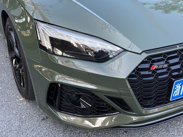 Фото 5 - Audi A5