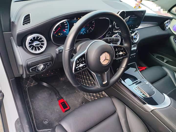 Фото 10 - Mercedes-Benz GLC-Class Coupe