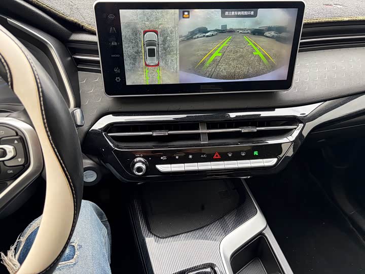 Фото 13 - Haval Chitu