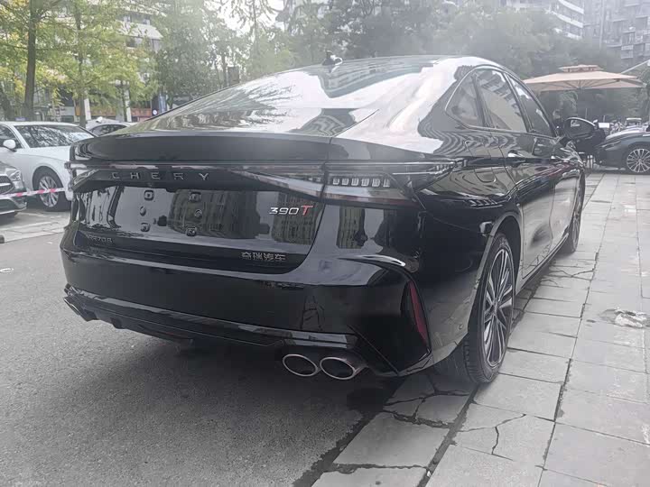 Фото 13 - Chery Arrizo 8