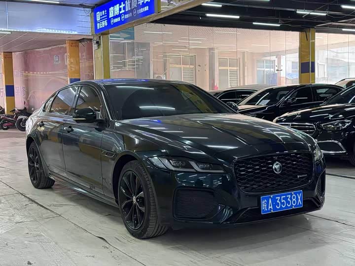 Фото 3 - Jaguar XF L