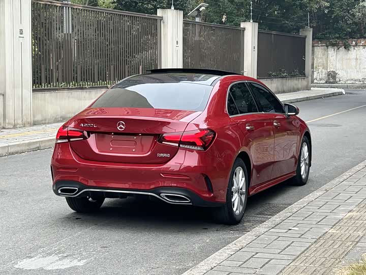 Фото 21 - Mercedes-Benz A-Class