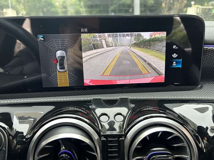 Фото 7 - Mercedes-Benz A-Class