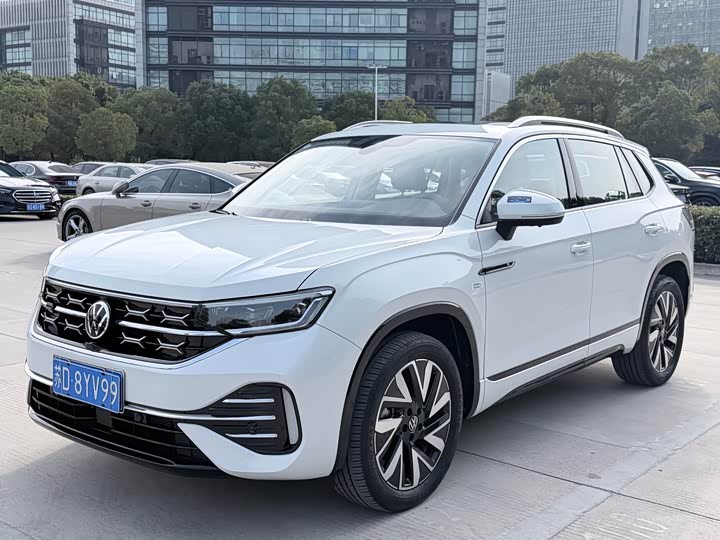 Фото 1 - Volkswagen Tayron