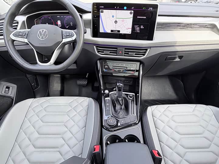 Фото 11 - Volkswagen Tayron