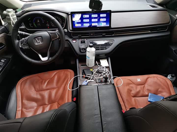 Фото 11 - Honda Odyssey