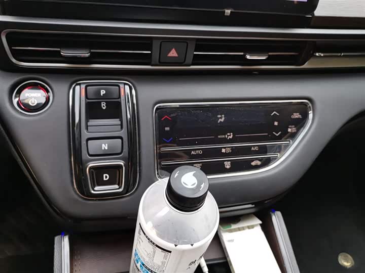 Фото 16 - Honda Odyssey