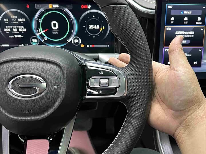 Фото 12 - GAC Trumpchi GS8