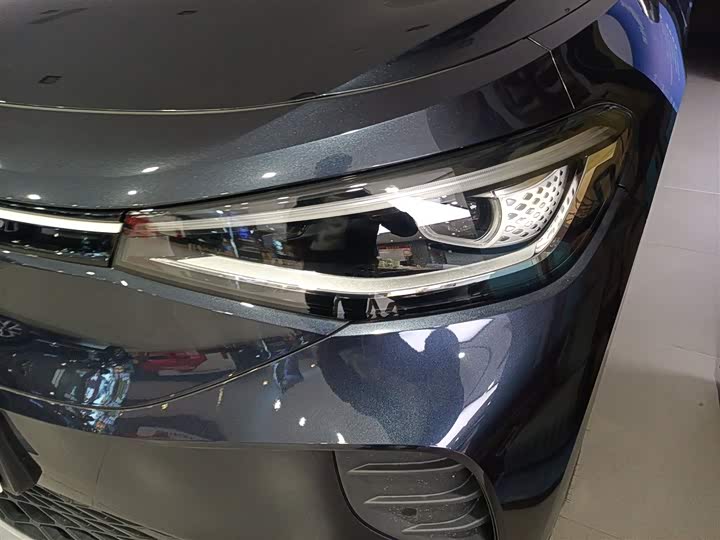 Фото 15 - Volkswagen ID.4 Crozz