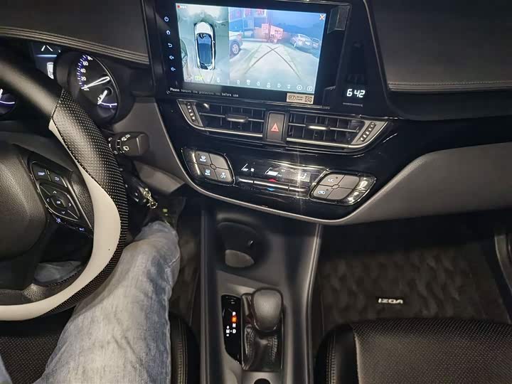 Фото 12 - Toyota Izoa