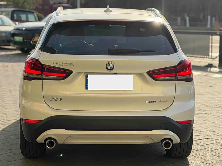 Фото 5 - BMW X1
