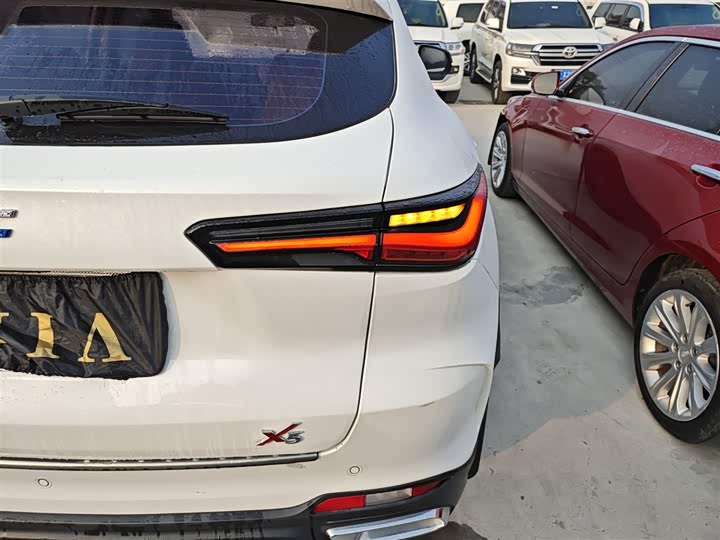 Фото 8 - Changan Oshan X5