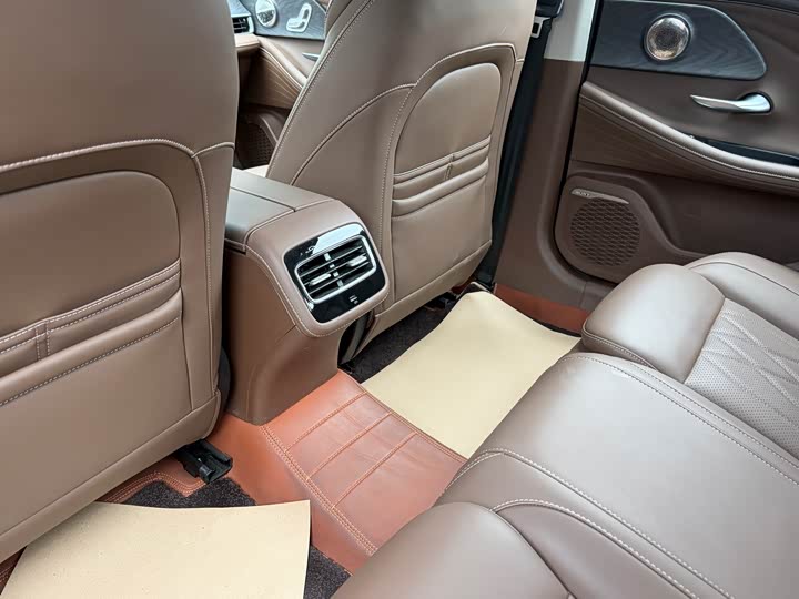 Фото 13 - Chery Arrizo 8