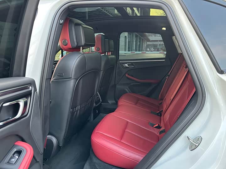 Фото 7 - Porsche Macan