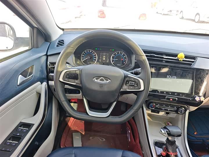 Фото 11 - Chery Tiggo 3x