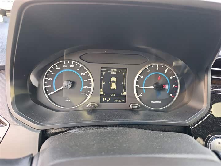 Фото 12 - Chery Tiggo 3x