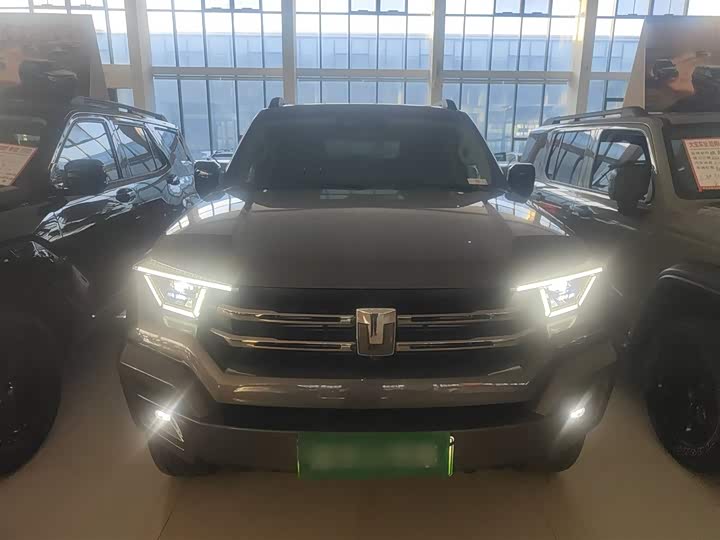 Фото 3 - Tank 400 Hybrid