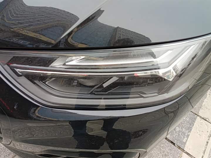 Фото 5 - Audi Q5L