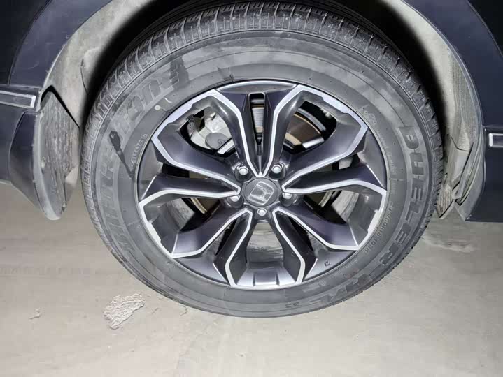 Фото 7 - Honda CR-V