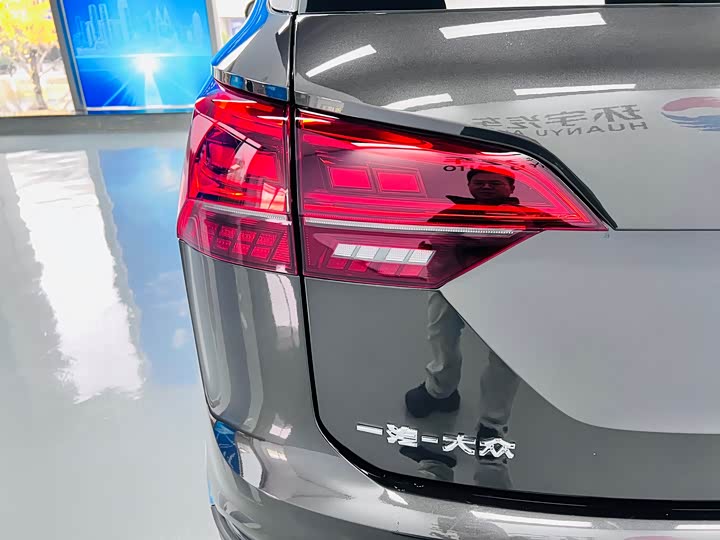 Фото 10 - Volkswagen Tayron