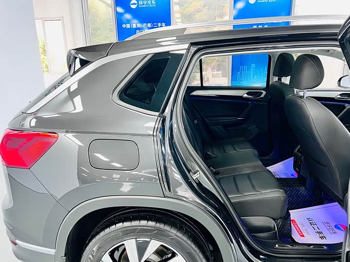 Фото 25 - Volkswagen Tayron