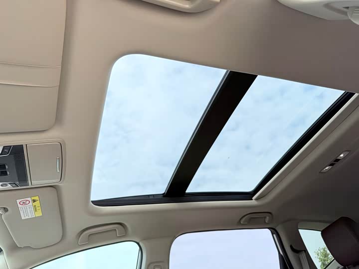 Фото 19 - Honda CR-V