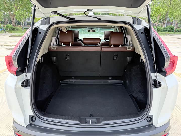 Фото 26 - Honda CR-V