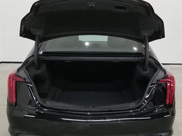 Фото 16 - Cadillac CT5