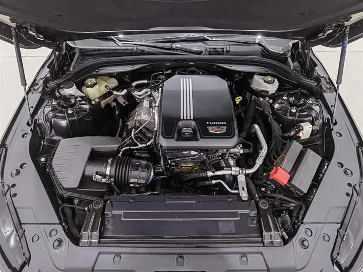 Фото 6 - Cadillac CT5