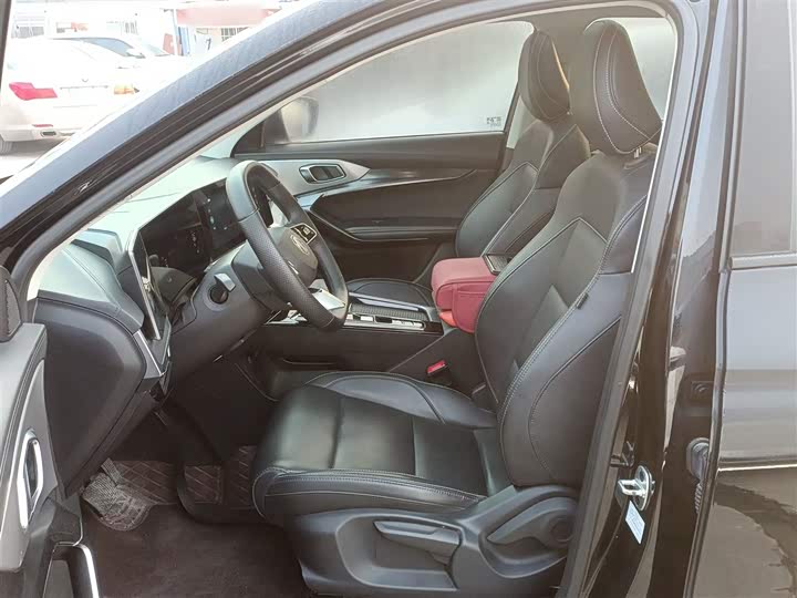 Фото 15 - MG Motor One