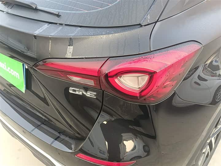 Фото 8 - MG Motor One